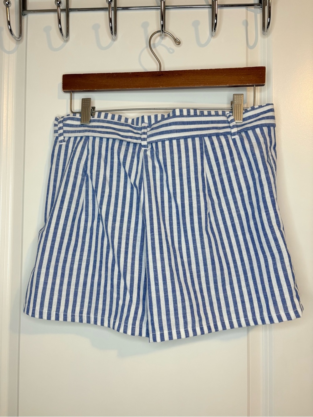 Striped Tie-Waist Women’s Shorts - Blue/White - Picture 3 of 4